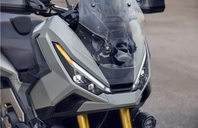 Ae mê phượt thích thú khi honda x-adv 750 2025 vừa được cập nhật đôi mắt mới