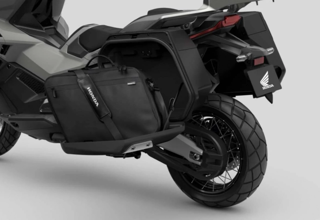 Ae mê phượt thích thú khi honda x-adv 750 2025 vừa được cập nhật đôi mắt mới
