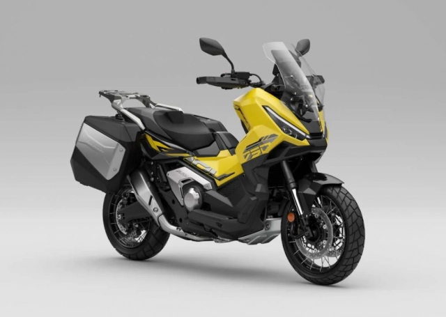 Ae mê phượt thích thú khi honda x-adv 750 2025 vừa được cập nhật đôi mắt mới