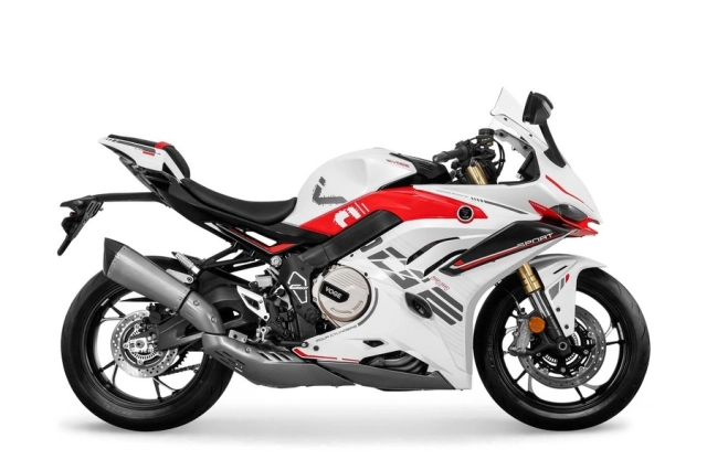 Ae tin không sportbike 4 xy-lanh hơn 660cc giá rẻ hơn nhiều khi so honda sh350i