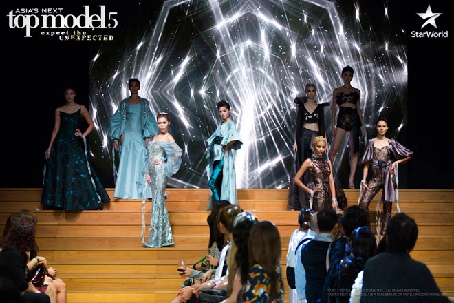 Asias next top model đêm qua người mẫu minh tú đã làm nên lịch sử cho thời trang việt nam