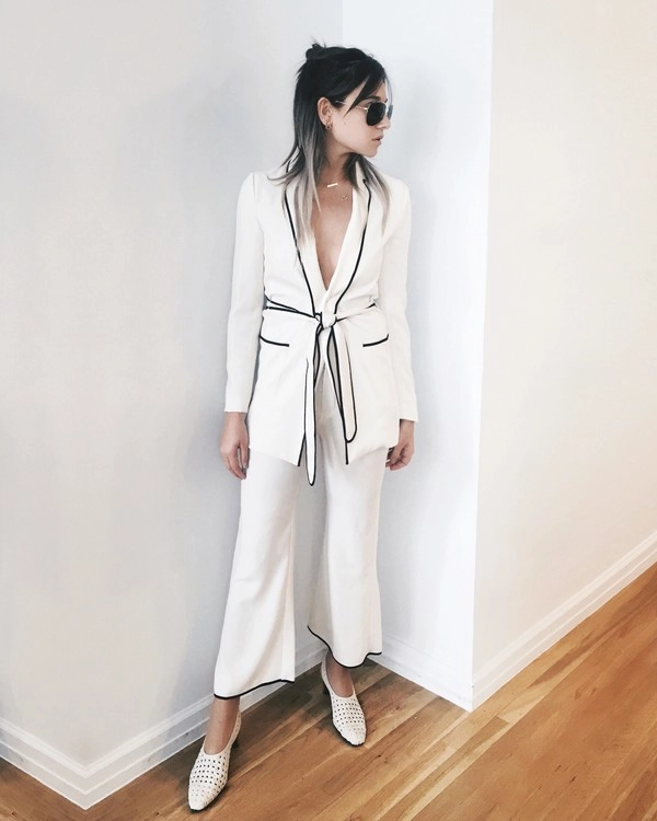 Bảo thy tuyết lan và loạt mỹ nhân quốc tế đều mê mẩn bộ suit giá rẻ này