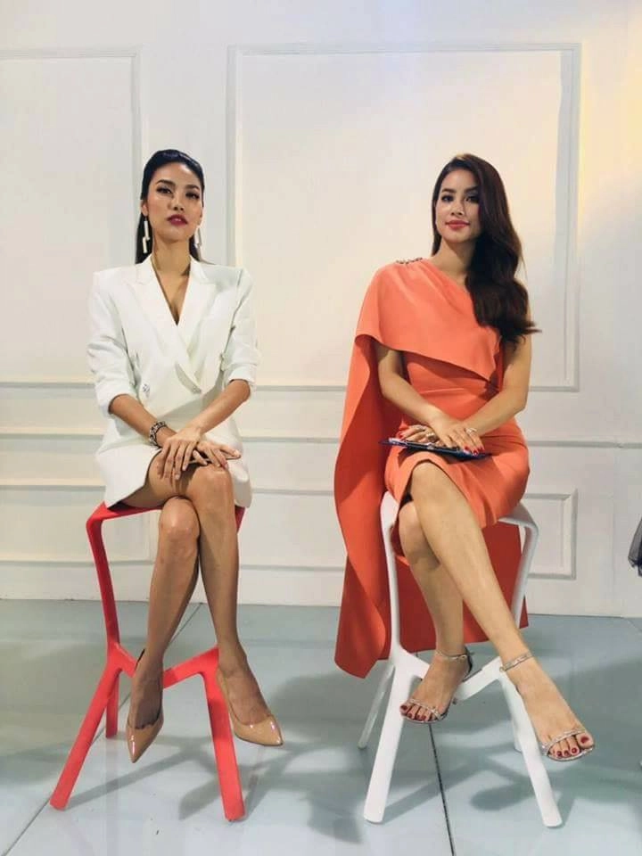 Bộ 3 oan gia the face phạm hương minh tú và lan khuê tái ngộ tại the look