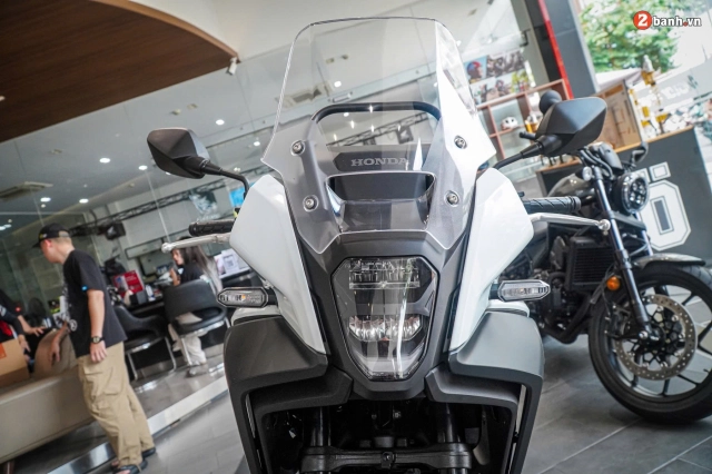 Cận cảnh honda nx500 2024 tại đại lý - xe đẹp hơn những gì tôi mong đợi
