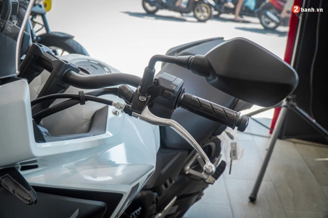 Cận cảnh honda nx500 2024 tại đại lý - xe đẹp hơn những gì tôi mong đợi