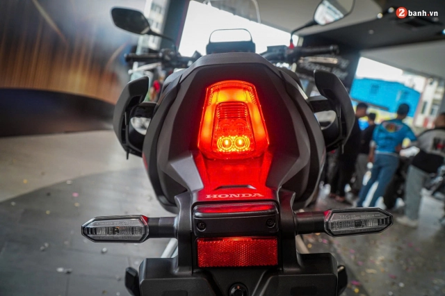 Cận cảnh honda nx500 2024 tại đại lý - xe đẹp hơn những gì tôi mong đợi
