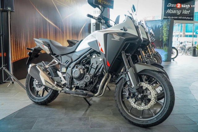 Cận cảnh honda nx500 2024 tại đại lý - xe đẹp hơn những gì tôi mong đợi