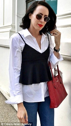 Chỉ mua quần áo dưới 100 nghìn bà mẹ trẻ này có 5 tỷ để đi du lịch