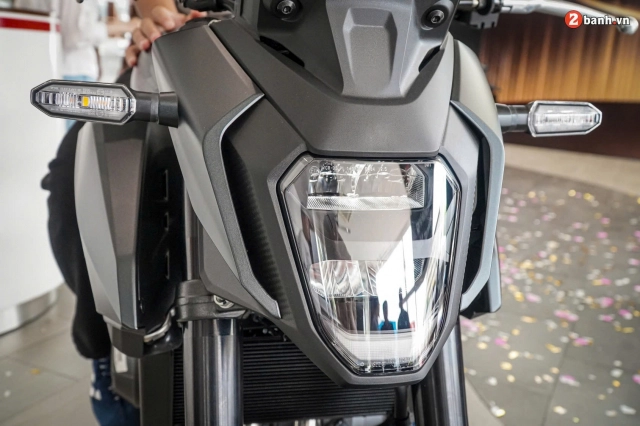 Chi tiết honda cb500 hornet mới tại showroom được cải tiến cả về thiết kế và trang bị