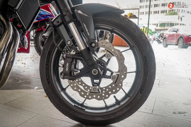 Chi tiết honda cb500 hornet mới tại showroom được cải tiến cả về thiết kế và trang bị