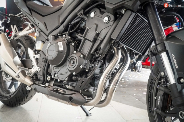 Chi tiết honda cb500 hornet mới tại showroom được cải tiến cả về thiết kế và trang bị