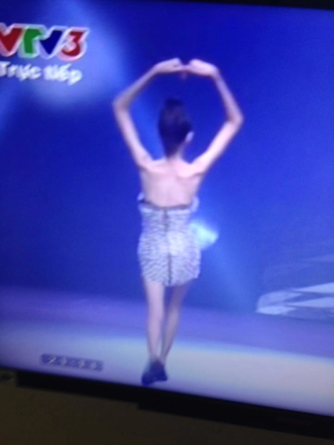 Chung kết next top khán giả ám ảnh sốc nặng vì cao ngân gầy như bộ xương di động