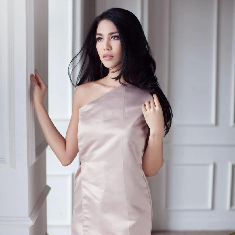 Cô gái hiền lành bất ngờ trở thành hoa hậu đẹp nhất thế giới