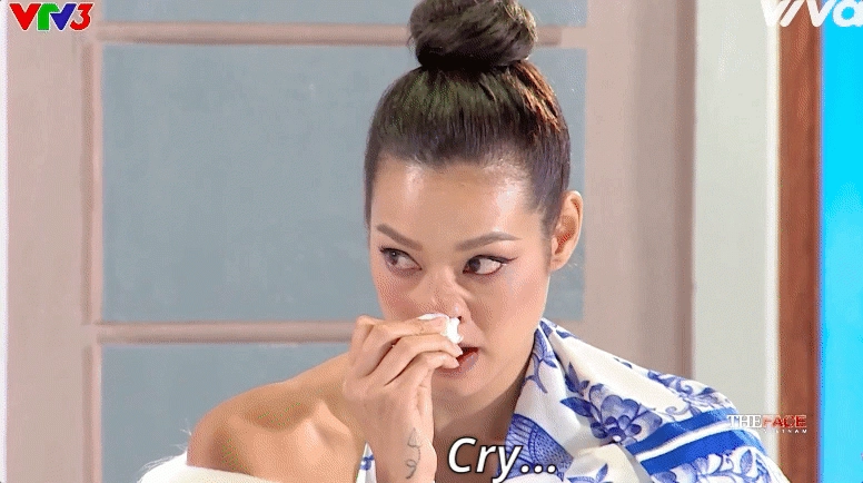 Đanh đá với lan khuê và hoàng thuỳ nhưng minh tú lại rất tình cảm với lilly nguyễn