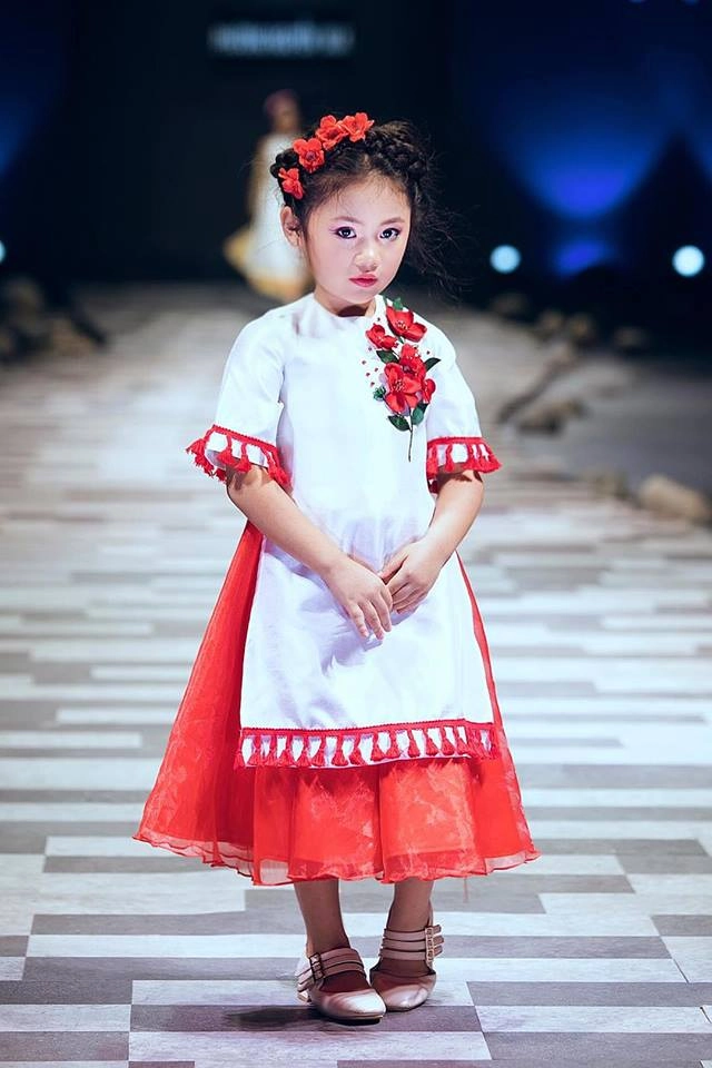 Điểm mặt những nàng mẫu nhí khuấy đảo sàn catwalk