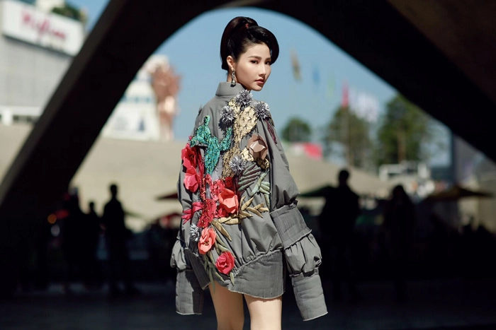 Diện đồ việt nam diễm my 9x vẫn khiến hàng triệu trái tim tại seoul fashion week rung động