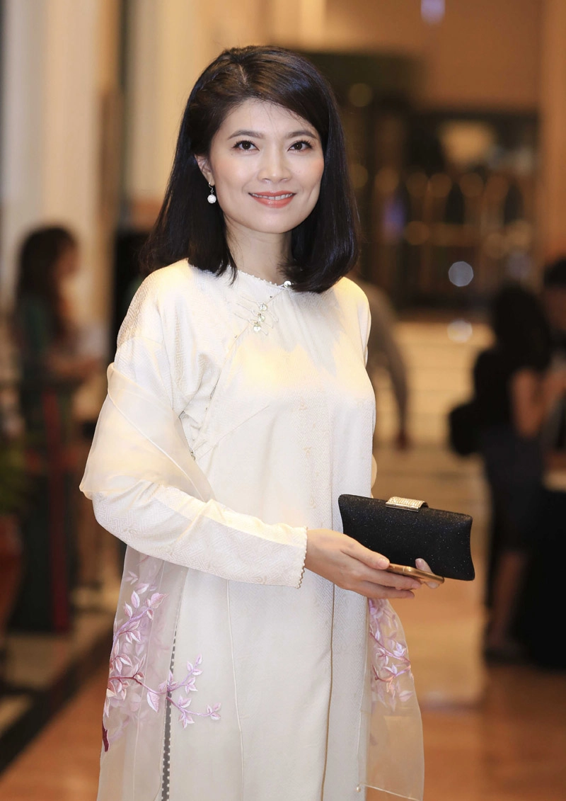 Diễn viên xuân bắc cựu btv diệp anh nam em say mê với vẻ đẹp việt nam