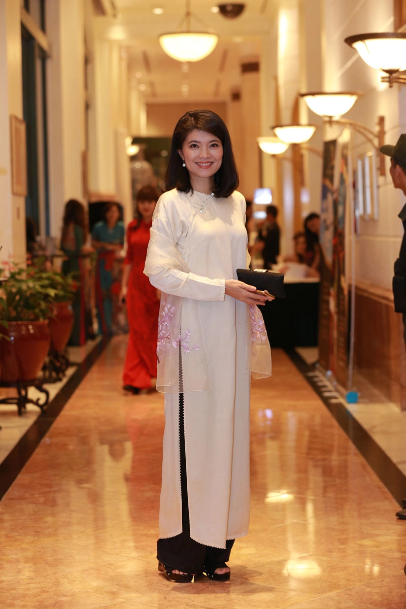 Diễn viên xuân bắc cựu btv diệp anh nam em say mê với vẻ đẹp việt nam