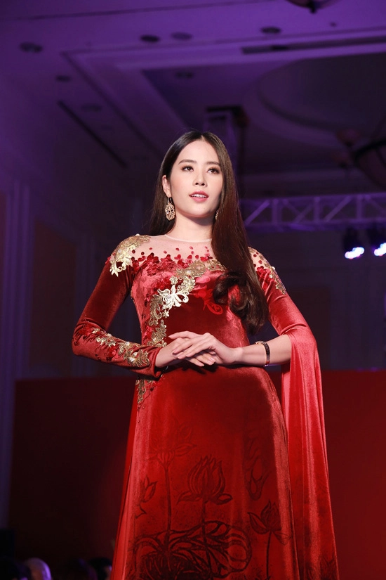 Diễn viên xuân bắc cựu btv diệp anh nam em say mê với vẻ đẹp việt nam