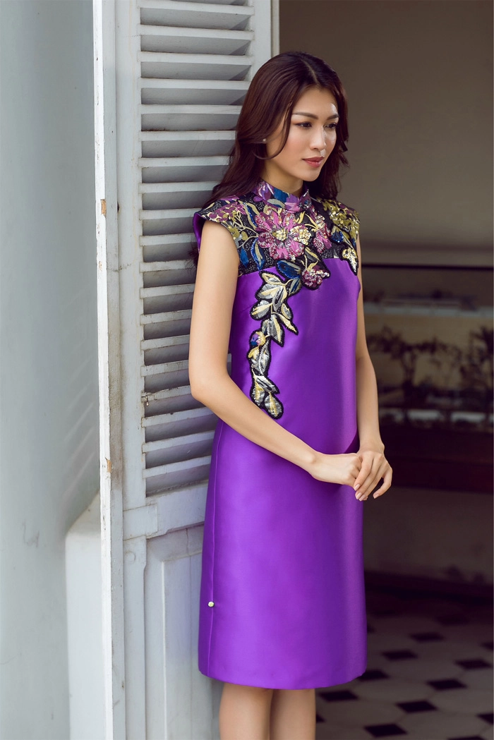 Đón thu rực rỡ với loạt váy đẹp miễn chê của á hậu lệ hằng