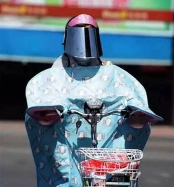 Đừng khinh những món đồ cổ lỗ này vì nó đang khiến các chị em điên đảo trở lại