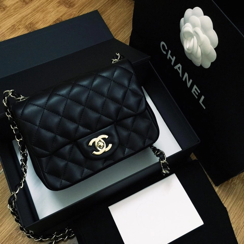 Hoa khôi đối thoại với jack ma mình không phải là tín đồ hàng hiệu như nhiều báo đưa tin