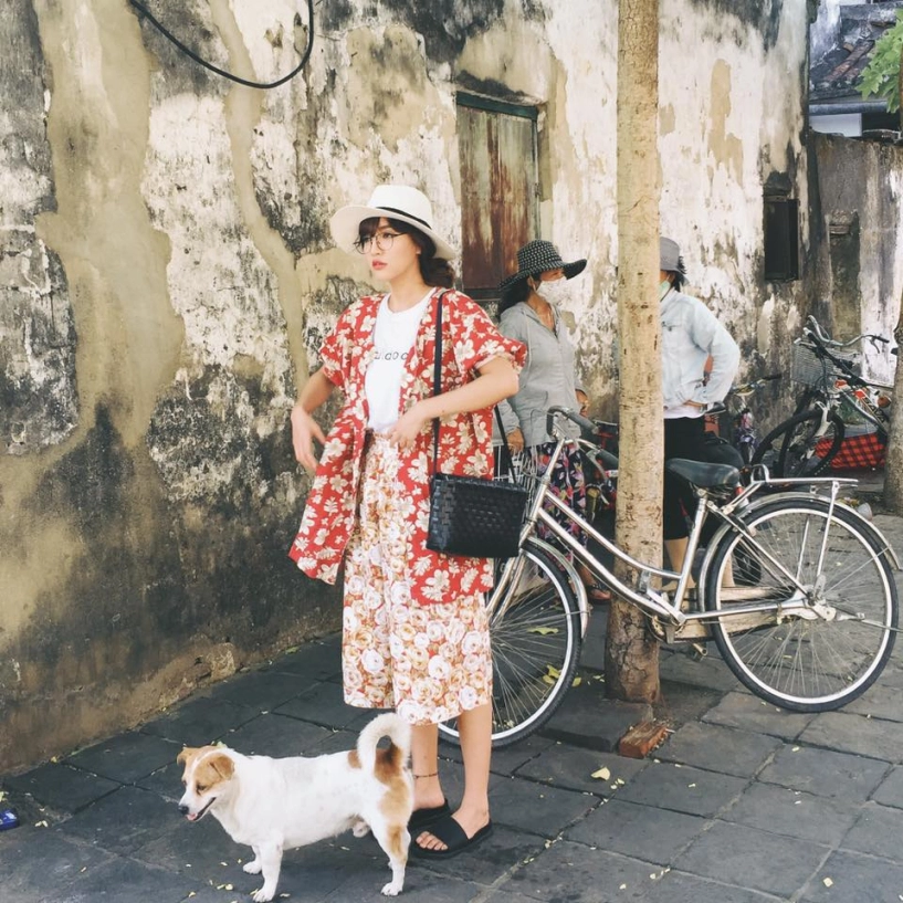 Hóa ra hồ ngọc hà bích phương và chi pu cũng rất say mê đồ hàng thùng