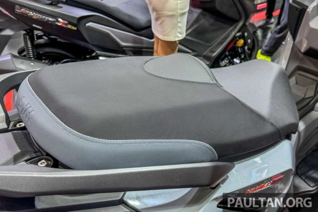 Honda adv 350 đụng phải đối thủ mạnh mới mang tên sym husky adv 300 2025