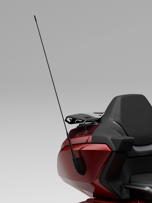 Honda gold wing 2025 ra mắt tại việt nam với phiên bản màu mới