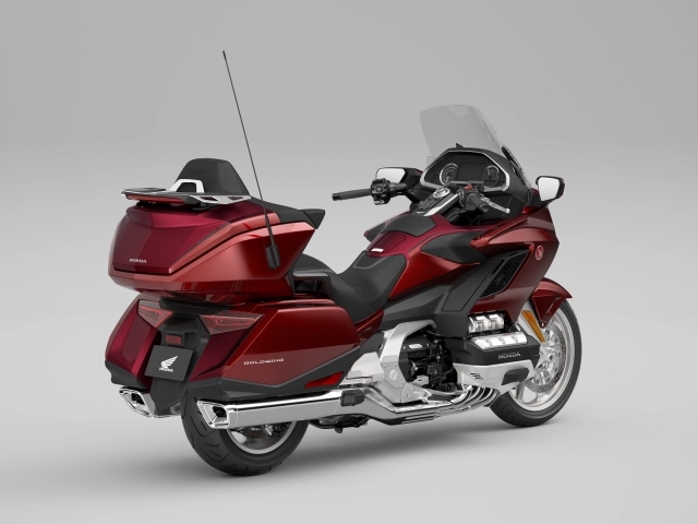 Honda gold wing 2025 ra mắt tại việt nam với phiên bản màu mới