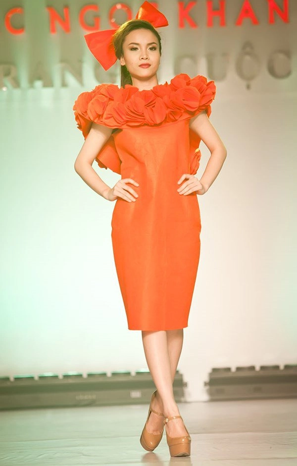 Khi sao việt không ngại chân ngắn tự tin dẫn đầu dàn chân dài