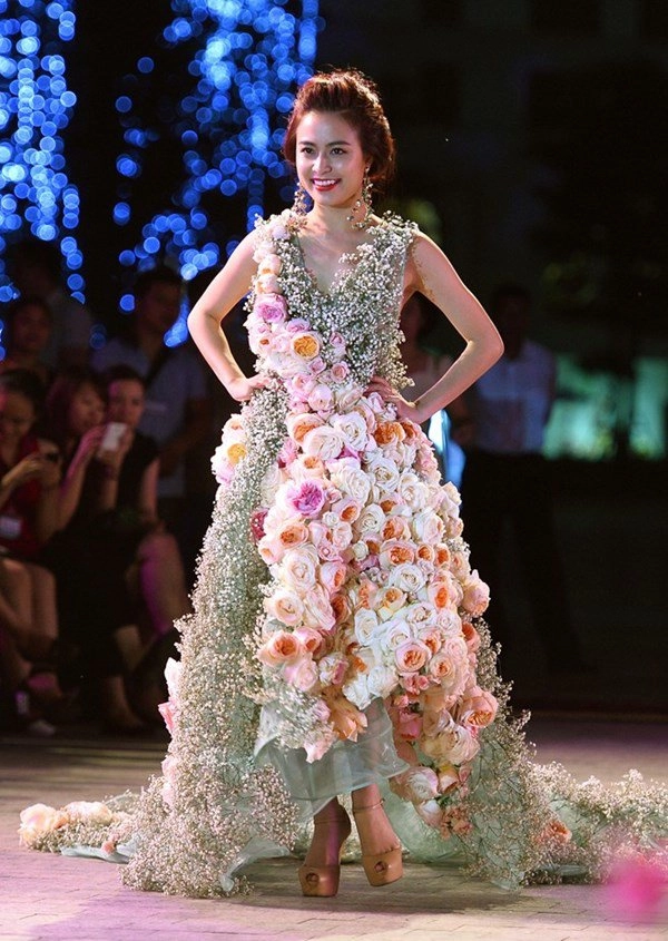 Khi sao việt không ngại chân ngắn tự tin dẫn đầu dàn chân dài