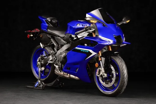 Không còn là tin đồn yamaha yzf-r9 2025 đã chính thức ra mắt ae ơi