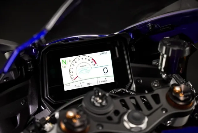 Không còn là tin đồn yamaha yzf-r9 2025 đã chính thức ra mắt ae ơi