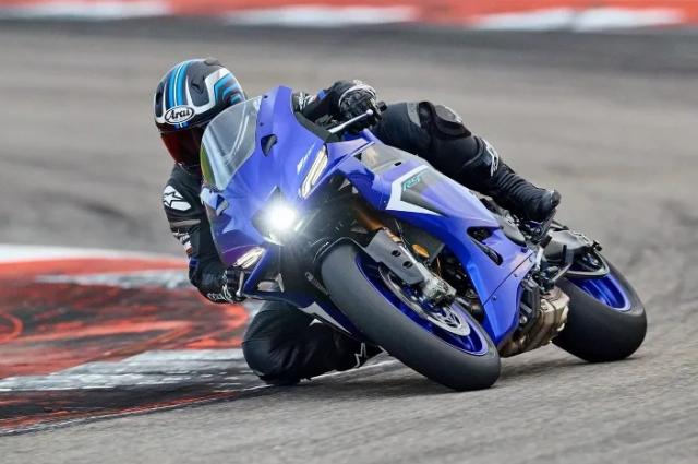 Không còn là tin đồn yamaha yzf-r9 2025 đã chính thức ra mắt ae ơi
