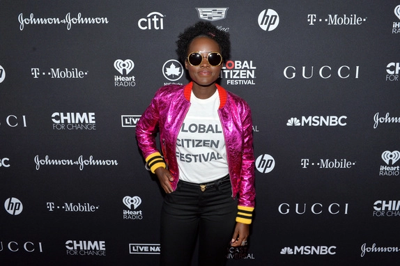 Không photoshop liệu hồ ngọc hà có đẹp xuất sắc như thường thấy