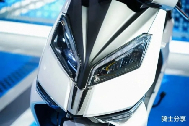 Lifan làm ae choáng ngợp với greyhound grh125 giao diện cực chất nhưng giá chưa tới 20 triệu đồng