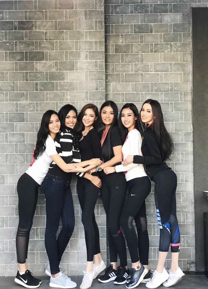 Miss world 2017 đỗ mỹ linh lại khiến fans nở mũi khi giới thiệu việt nam bằng tiếng anh