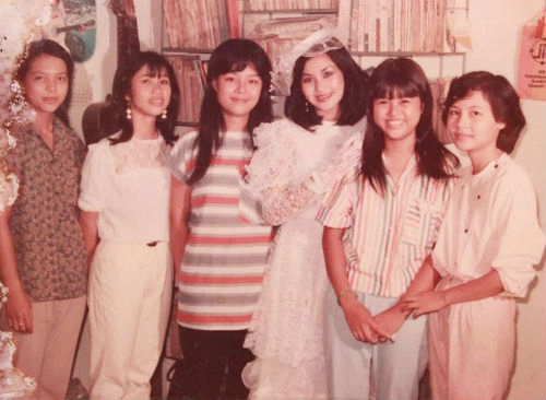 Mùa cưới xem lại hình ảnh váy áo sao việt ngày xưa chắc chắn bạn sẽ bất ngờ