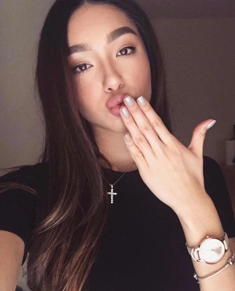 Mỹ nhân 21 tuổi gốc việt làm náo loạn hoa hậu hoàn vũ canada vì quá đẹp