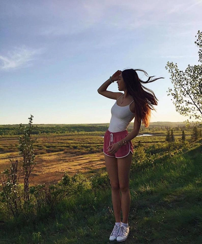 Mỹ nhân 21 tuổi gốc việt làm náo loạn hoa hậu hoàn vũ canada vì quá đẹp