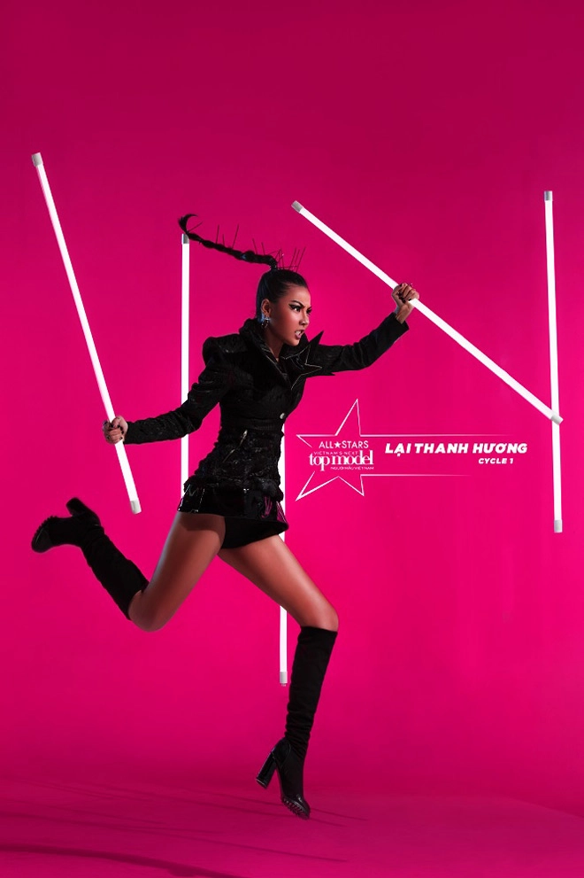 Nếu the face bị chê thê thảm thì poster vntm all stars lại khẳng định được đẳng cấp