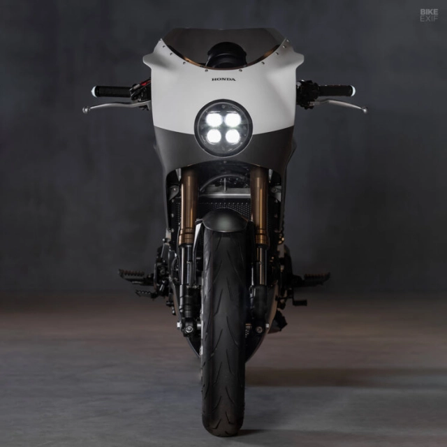 Ngẩn người với vẻ đẹp của honda cl250 cafe racer được mài giũa từ bunker custom cycles