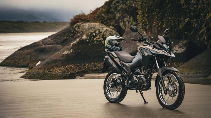 Ngoại hình giống cb500x honda xre 190 dễ dàng là lựa chọn của các ae nhập môn