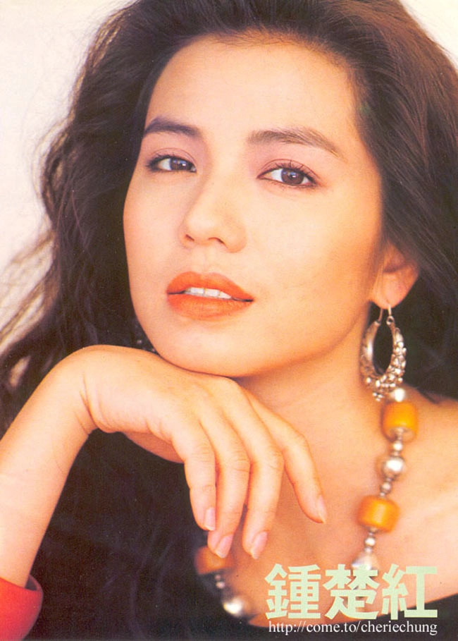 Nhìn tân hoa hậu răng hô ngậm ngùi tiếc nhan sắc hoa hậu hồng kông thuở trước