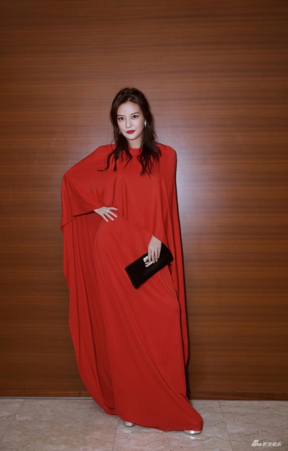 Sao mặc xấu tuần thêm một lý do khiến lan khuê số nhọ nhất tại hh đại dương