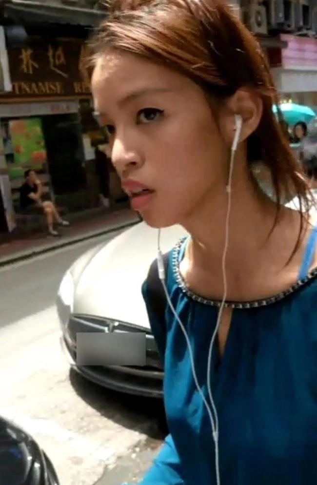 Sốc nặng trước ảnh đời thực không son phấn của tân hoa hậu hong kong