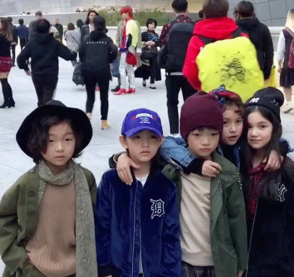 Tim loạn nhịp vì những ngôi sao thời trang nhí tại seoul fashion week 2018