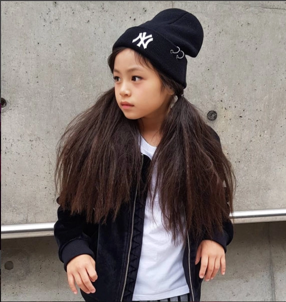 Tim loạn nhịp vì những ngôi sao thời trang nhí tại seoul fashion week 2018