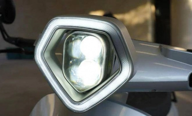 Tôi ngỡ ngàng trước ngoại hình và trang bị trên halo penta 150 mà giá chỉ ngang airblade 125